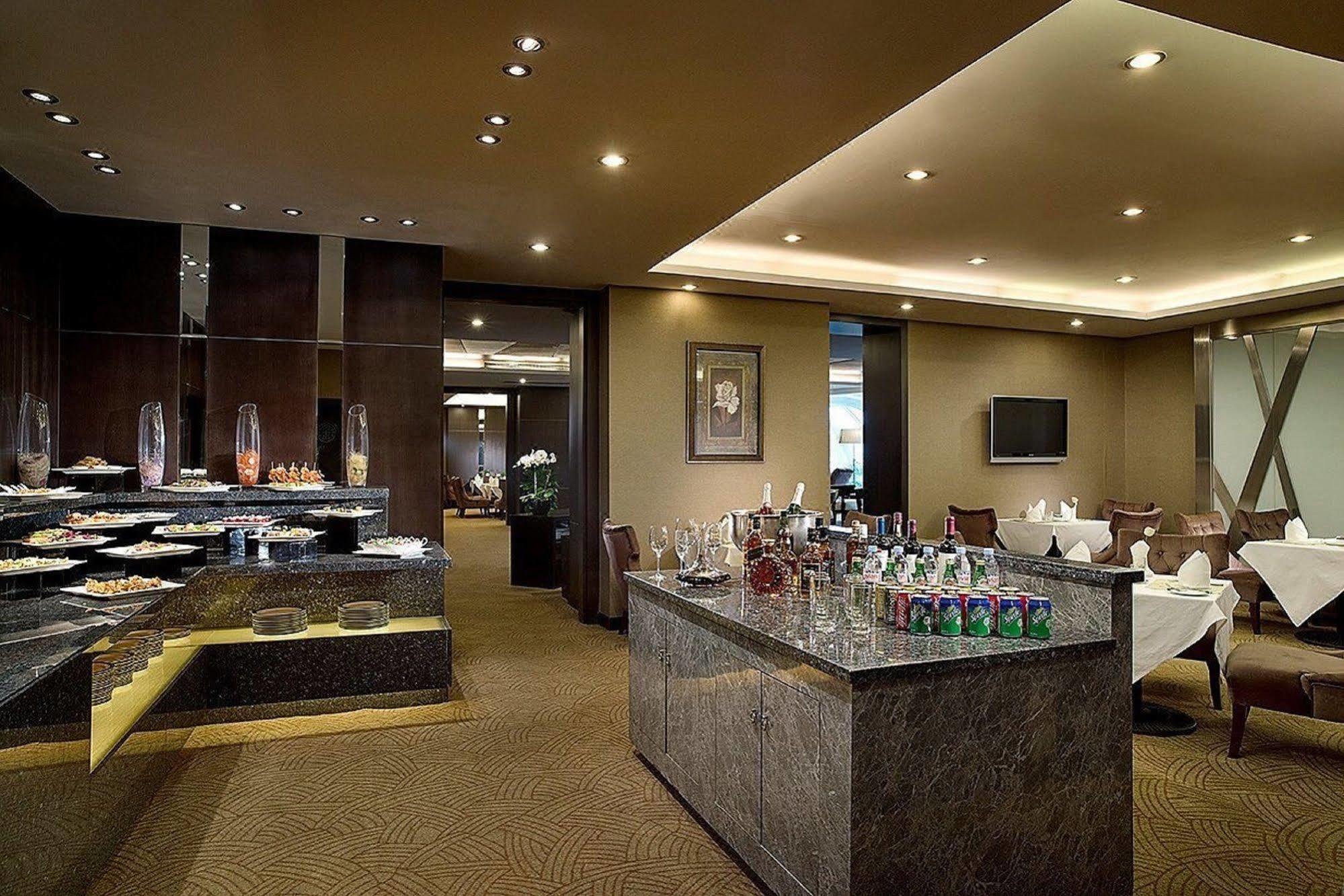 Celebrity International Grand Hotel Pékin  Extérieur photo